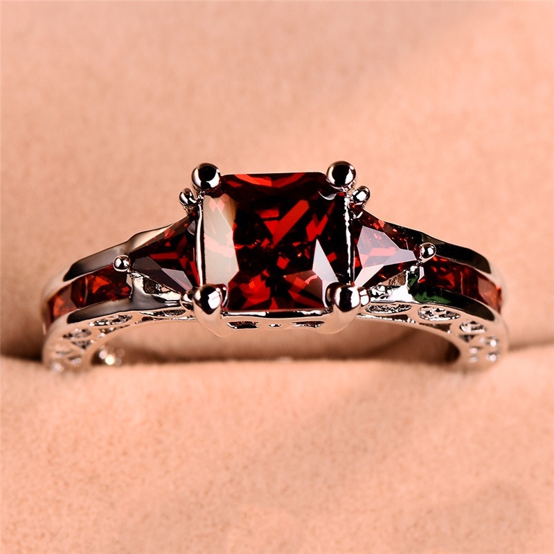 Ceative Fashion Black Zircon Jewelry Lady Engagement Ring Alloy Ring