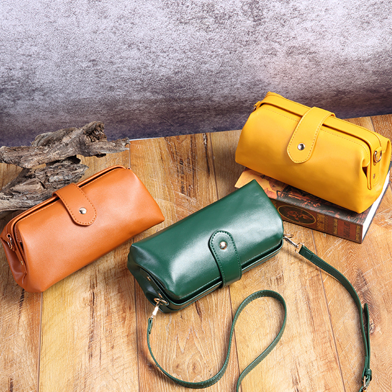 Retro Doctor Bag Leather Handbags