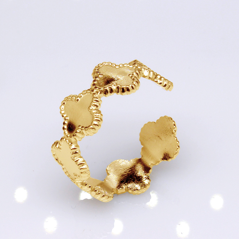 Vintage Four Leaf Clover Open Ring for Autumn/Winter