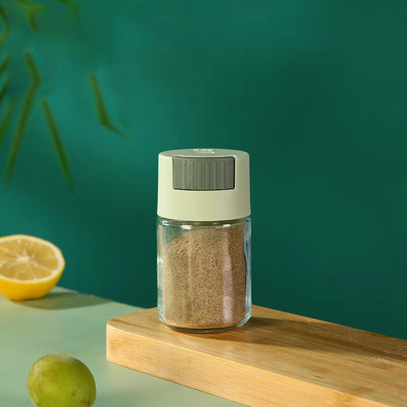 QINGHON Metering Salt Shaker, Glass Metered Salt Dispenser, Press Type  Quantitative Salt Glass Seasoning Bottle, Can Spice Salt Cumin Powder  Pepper