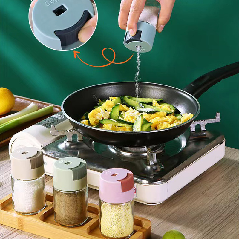 1pc Light Green Press-type Salt Shaker And Multi-purpose Seasoning Bottle  With Measuring Function For Kitchen