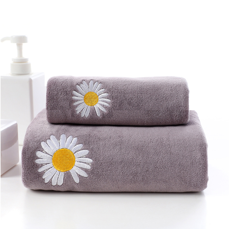 

2pcs Solid Color Flower Bath Towel, Thickened Bathing Towel, Bathroom Towel