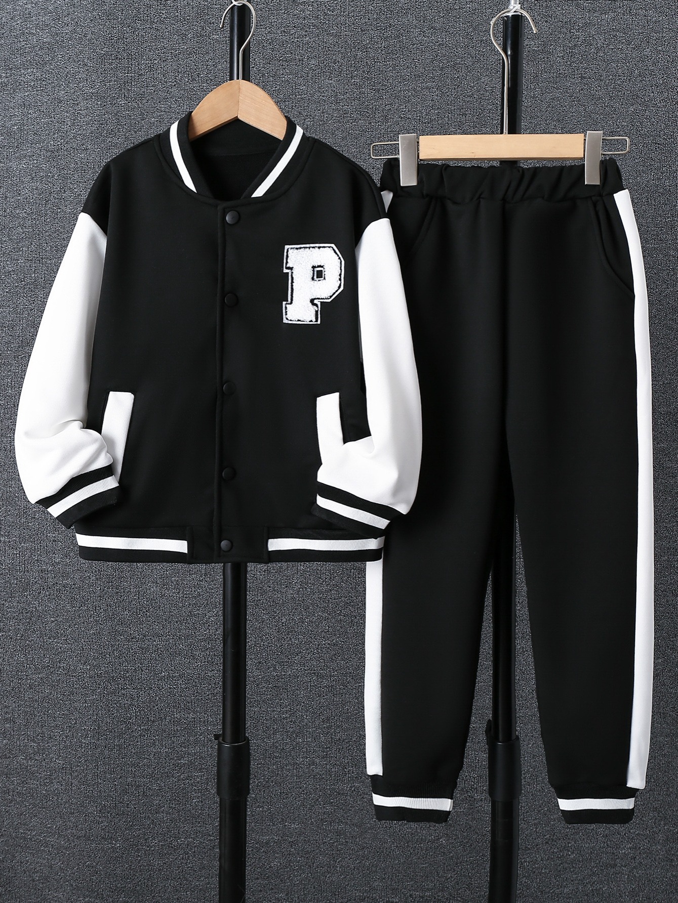 Temu 2pcs Boy's Varsity Jacket Outfit, Zipper Bomber Jacket & Sweatpants Set, Letter Patched Long Sleeve Coat, Kid's Clothes for Spring Fall, Christmas