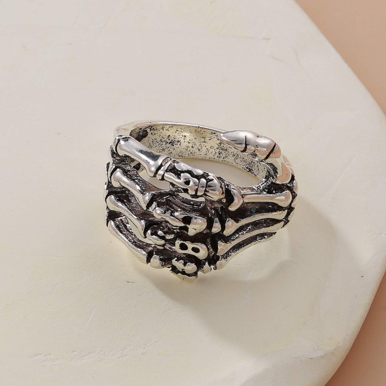 Halloween Gothic Style Skull Claw Men's Ring