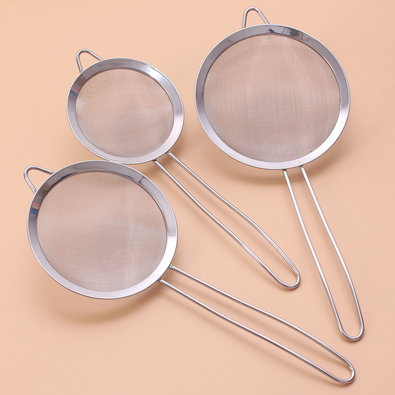 

3pcs Set Stainless Steel Fine Mesh Strainers, Small, Medium, And Large Sizes With Sturdy Handle And Hook, Perfect For Juicing, Soy Milk, And More - Essential Kitchen Tools