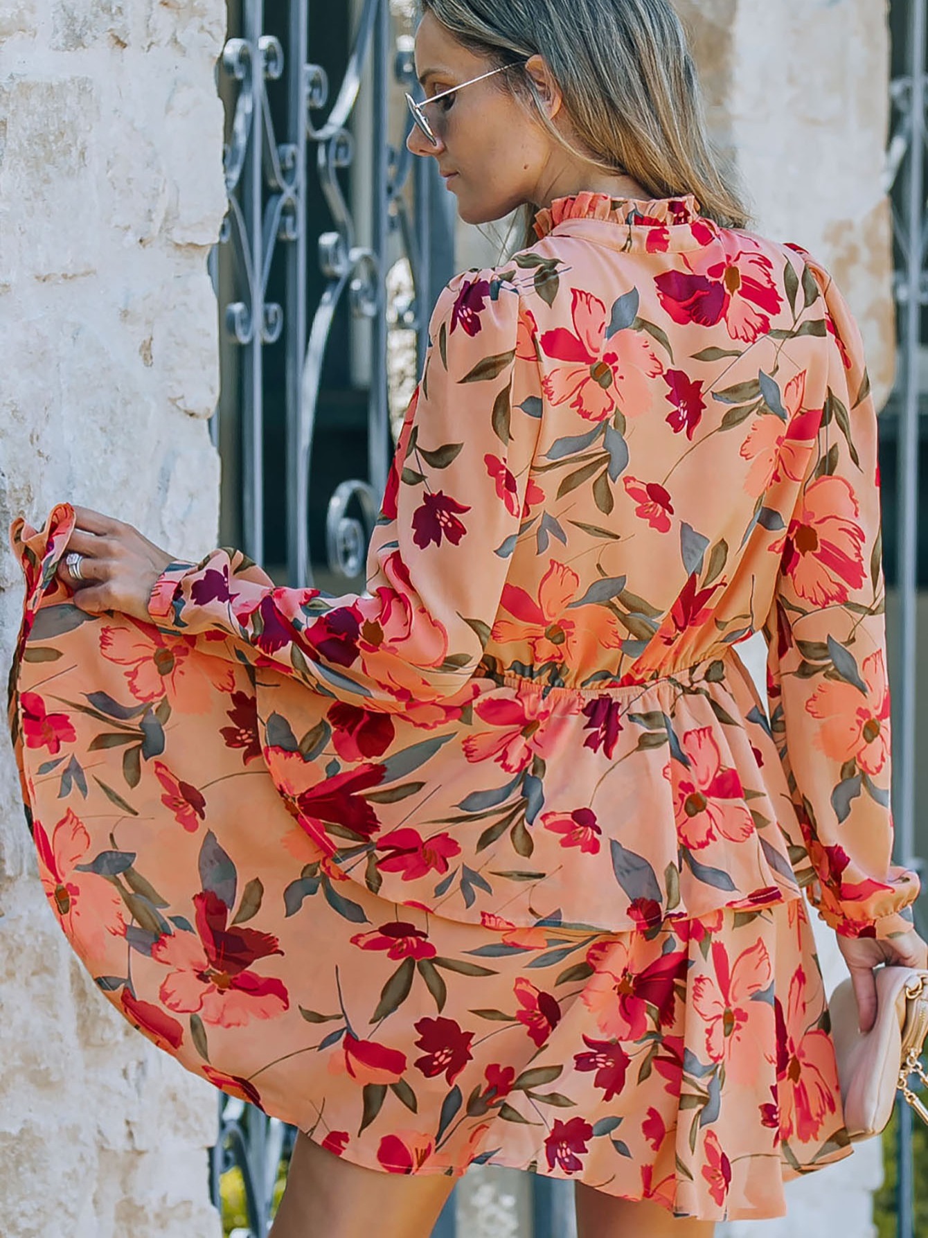  QYLYC Vestido de mujer de otoño de manga larga con estampado  floral, mini vestido elegante para mujer, casual, cuello en V, vestidos  cortos de verano para mujer : Ropa, Zapatos y