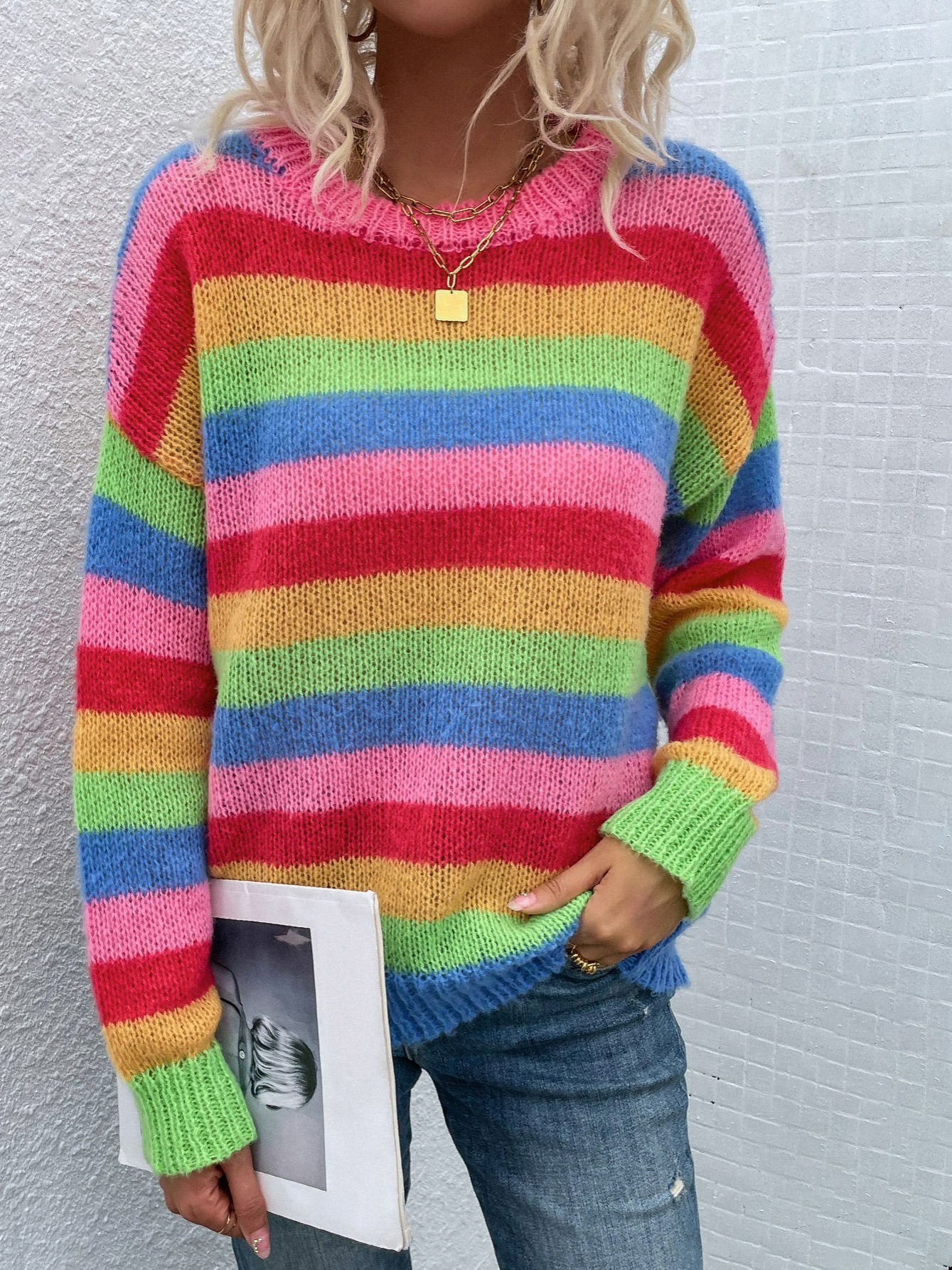 Round Longsleeve Pullover