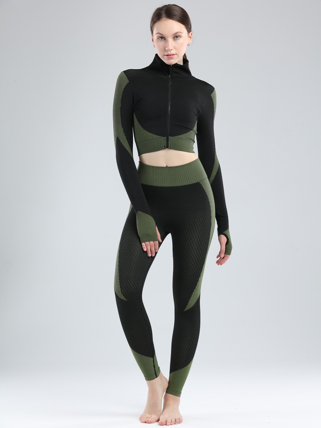 H on sale workout clothes