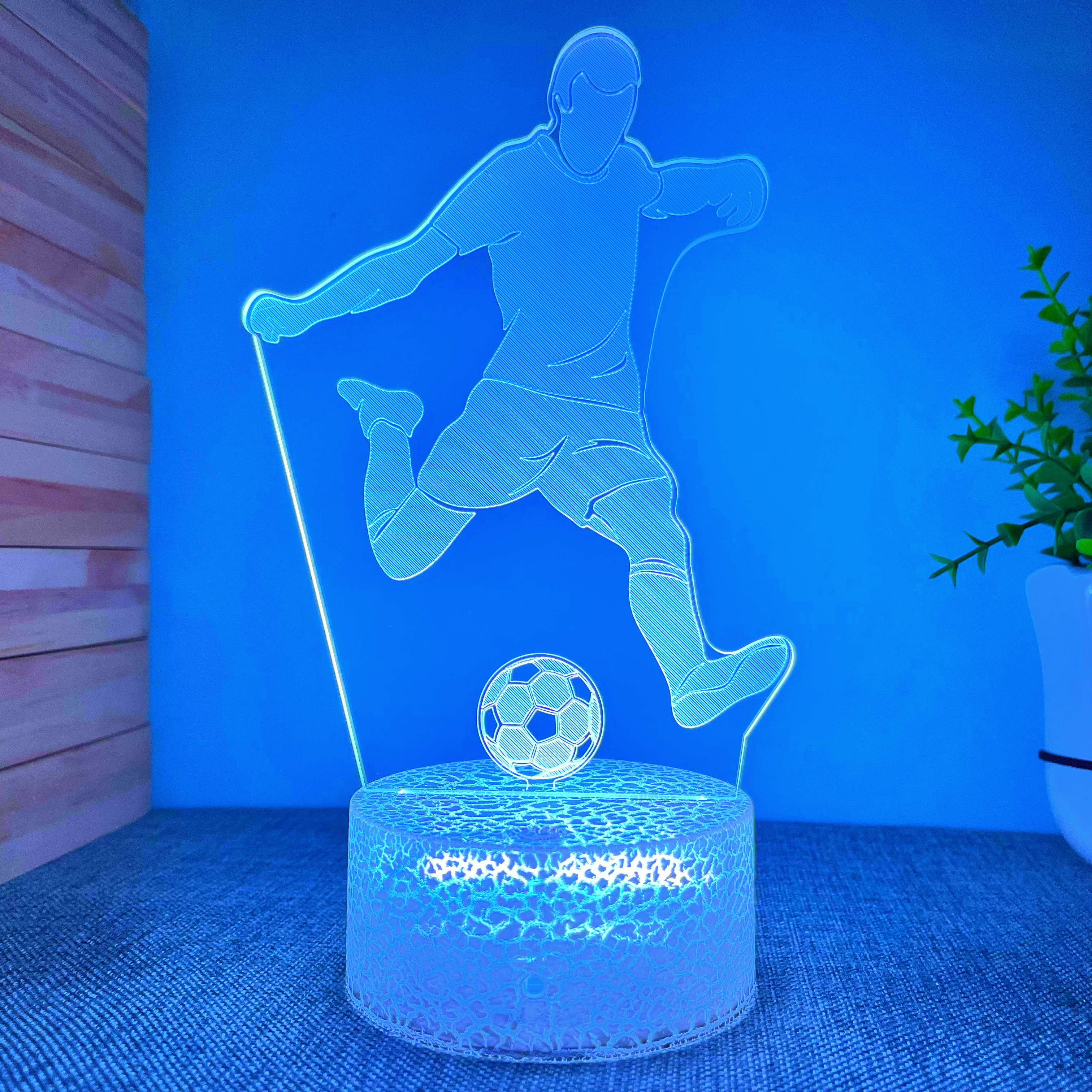 3€13 sur Lampe 3D Football Enfants Night 7 LED couleurs changeantes Table  Bureau Décoration Kiliaadk136 - Veilleuses - Achat & prix