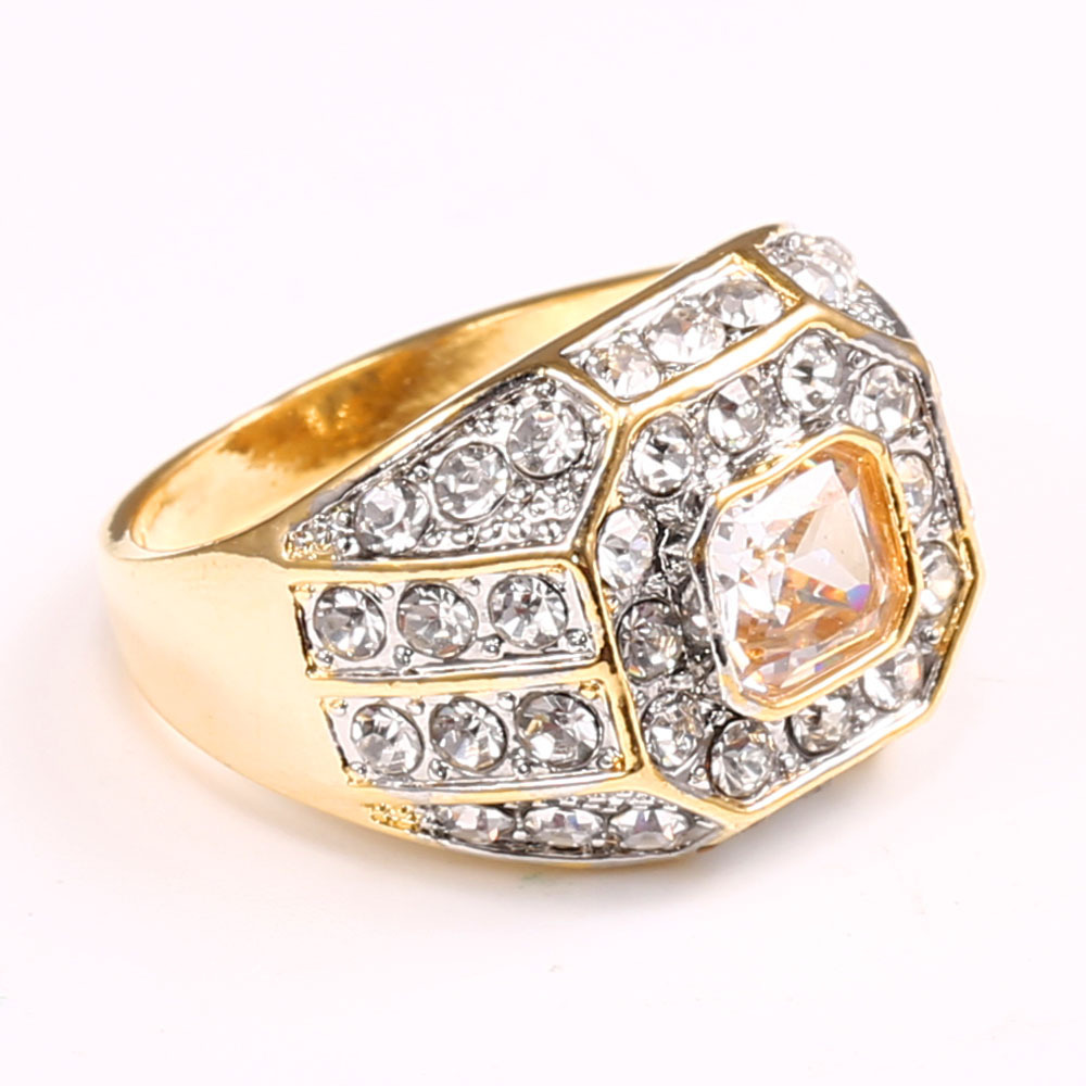 Men's Vintage Punk Style Rhinestone Zircon Ring