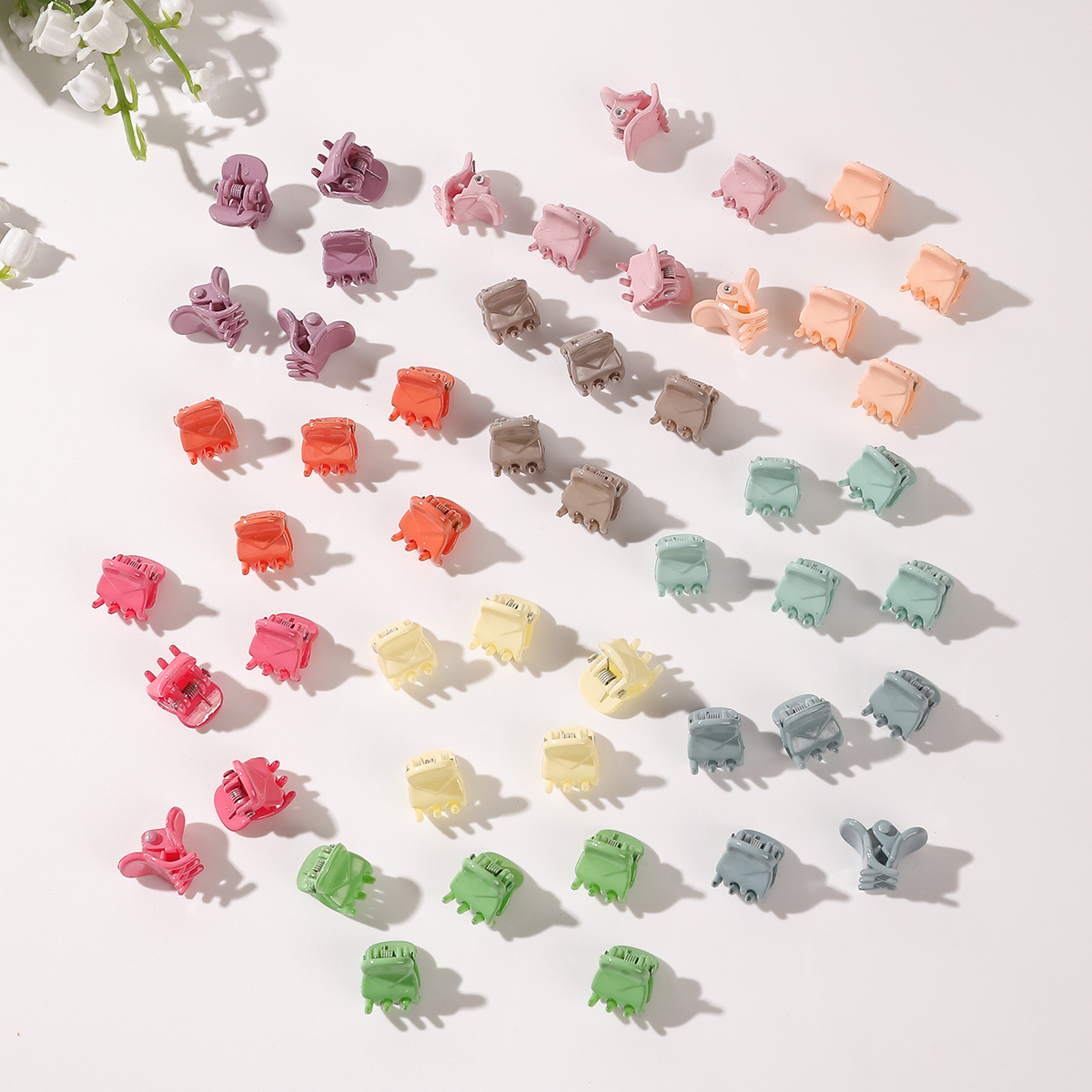 Cute Mini Hair Claw Clips For And Girl Nonslip Tiny Plastic Clips