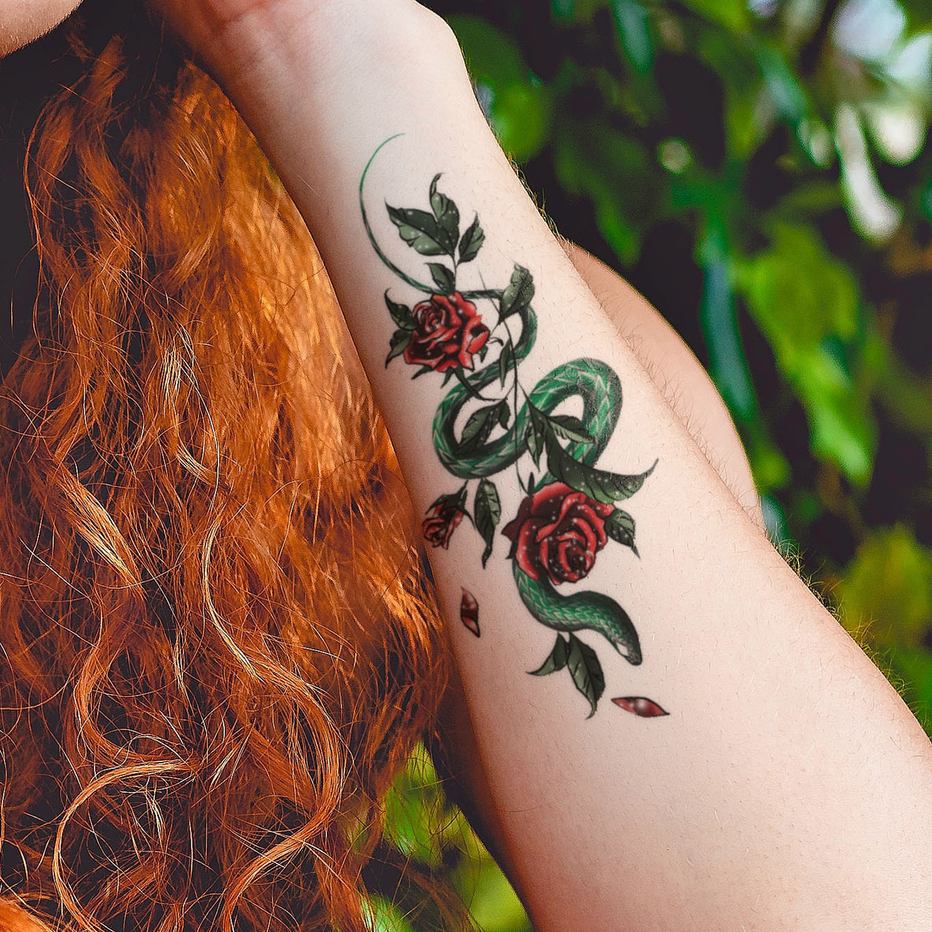 minkissy 12 Folhas Adesivos De Tatuagem De Borboleta Decalques De Tatuagens  Femininas Tatuagens Corporais Tatuagens De Flores Adesivos De Mão Adultos  Adesivos De Mão Corpo Pequenos