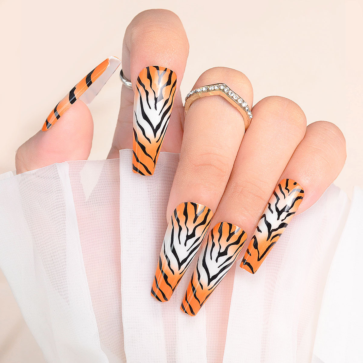 45+ Short Nail Designs For A Trendy Manicure |