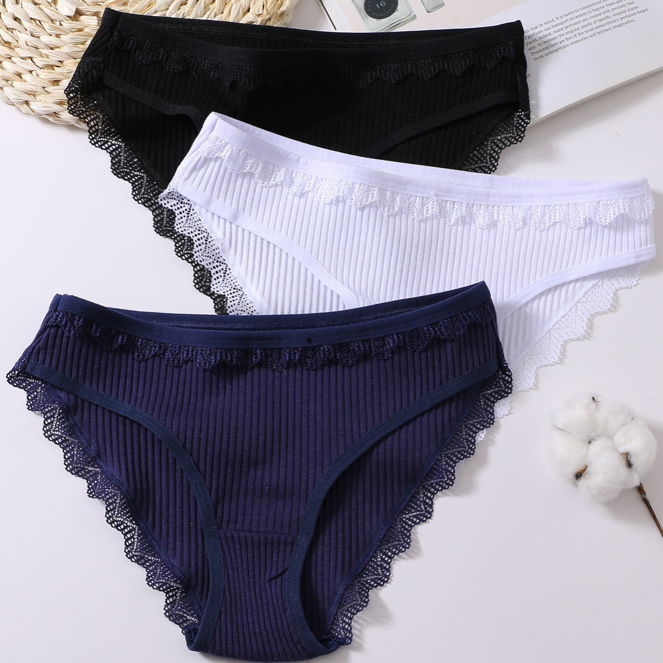 3pcs Lace Trim Ribbed Briefs, Comfy & Breathable Intimates Panties, Women's Lingerie & Underwear