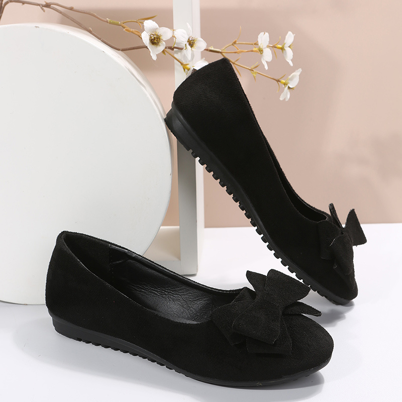 Amazon.com | HEAWISH Women's Flats Shoes Round Toe Ballet Flats Elastic  Work Shoes Leather Flat(Grey, US6) | Flats