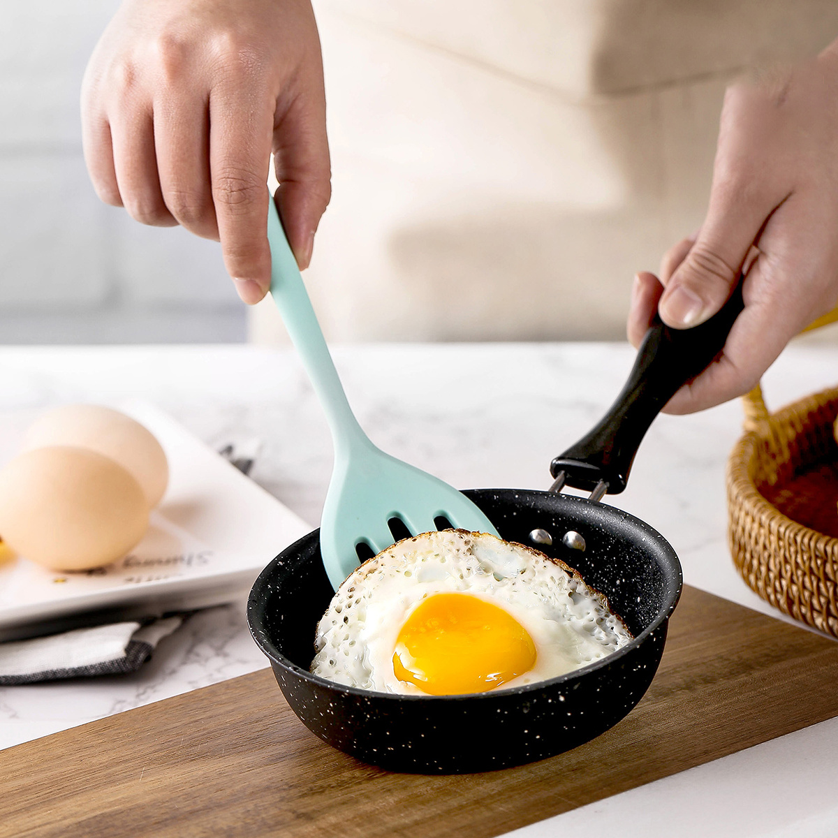 Silicone Small Frying Shovel High Temperature Resistant Mini Spatula Fried  Egg Shovel Stainless Steel Cooking Non-stick Spatula