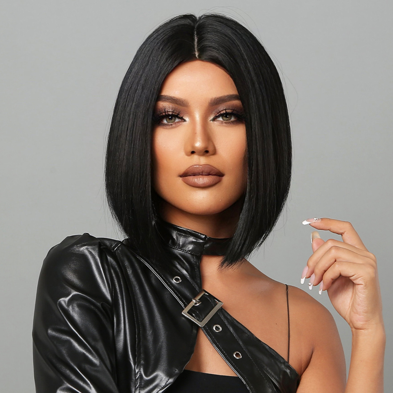 

Short Bob Straight Wigs Black Middle Part Wigs For Women Bob Black Wigs