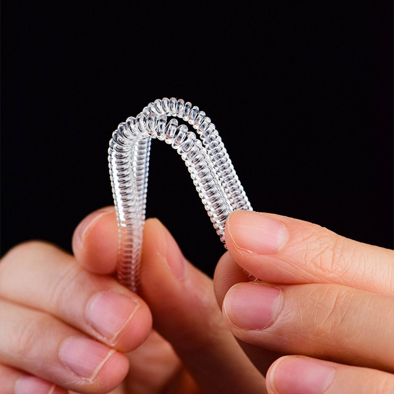 Ajustador de anillo transparente Invisible de silicona, herramienta  reductora de anillos sueltos, se adapta a cualquier anillo, 18 piezas por  juego