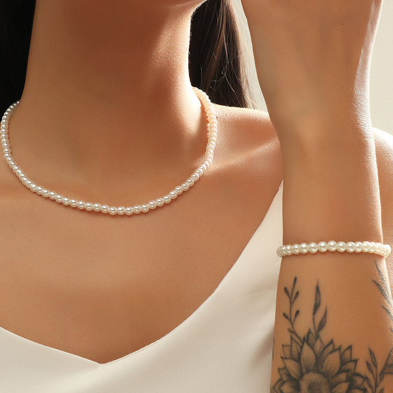 European And American Trendy Necklace And Bracelet Set