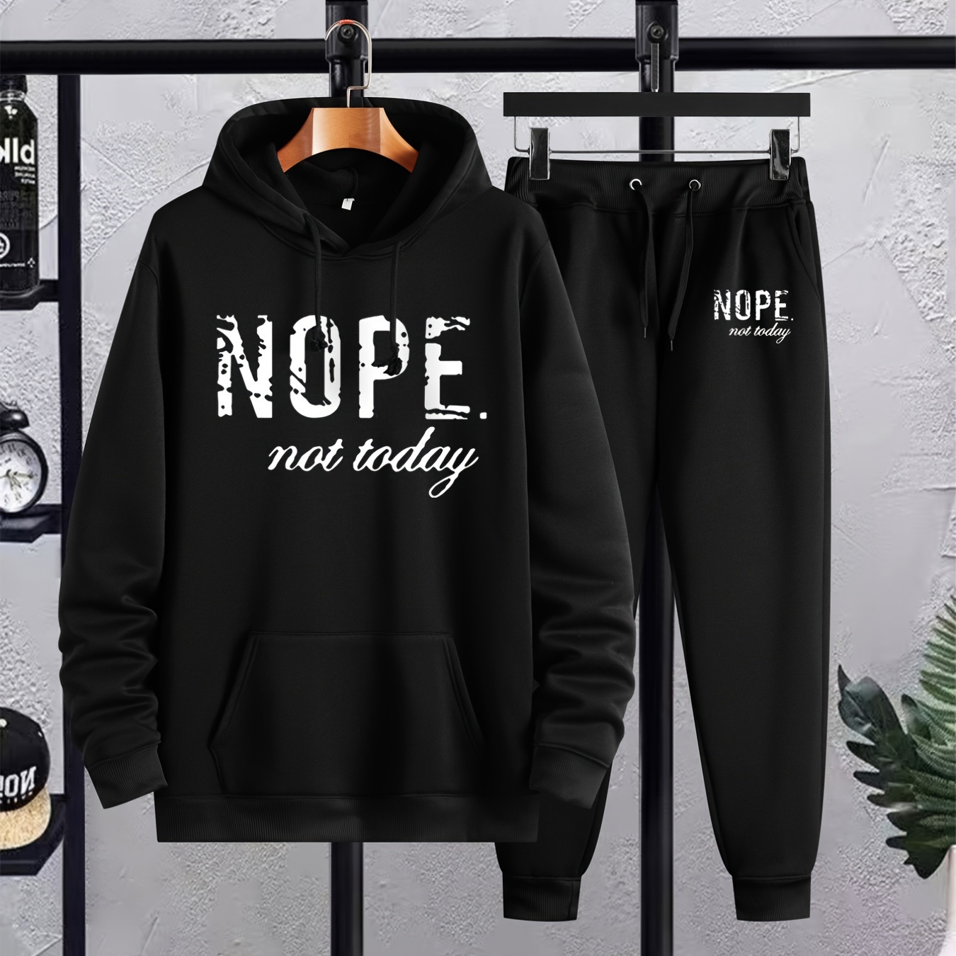 2pcs Men's Street Style Sweatsuits Hoodies With Slogan Graphic Print