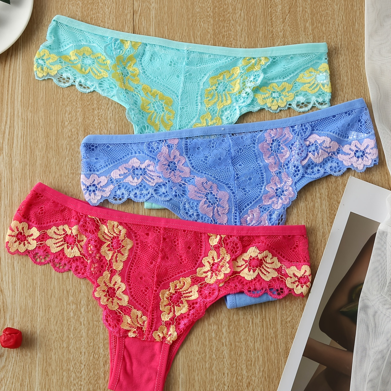 3pcs Floral Lace Cotton Thong Panties Simple Comfortable Elastic Panties Womens Underwear 5105