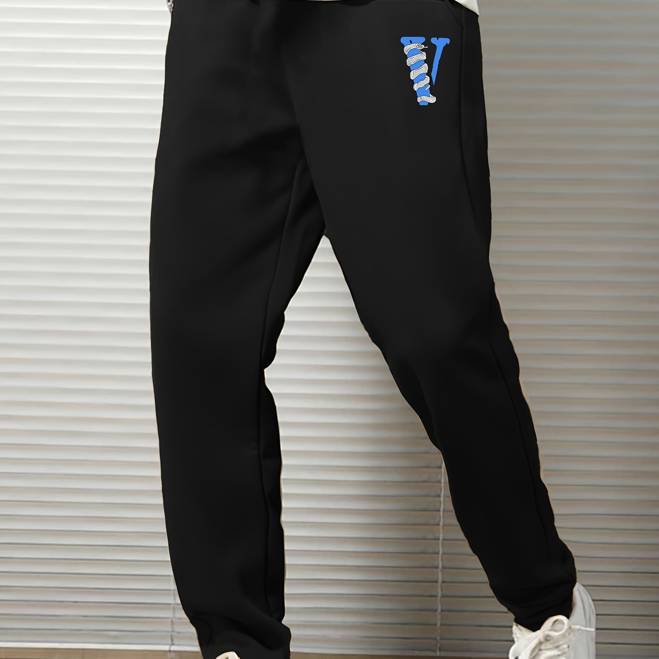 Men's Jogger Pants ' V With Snake ' Graphic Print New Loose Stylish