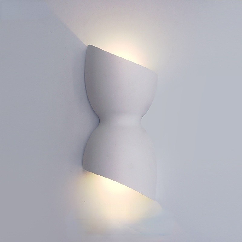 Wall Lamp Image 1