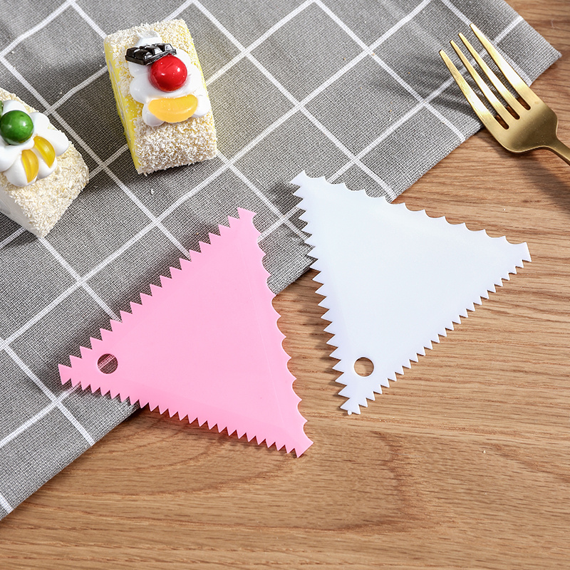 1pc Cake Triangle Scraper, Plastic Dough Cutter Temu