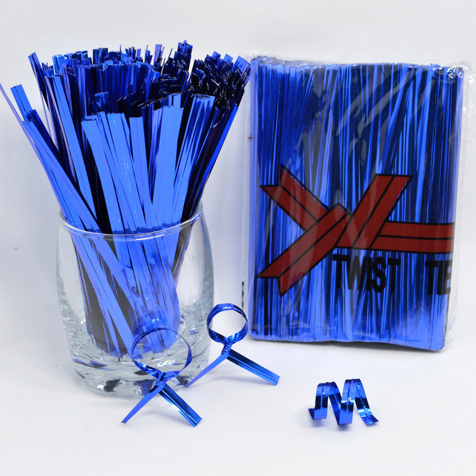 BLUE TWIST TIES