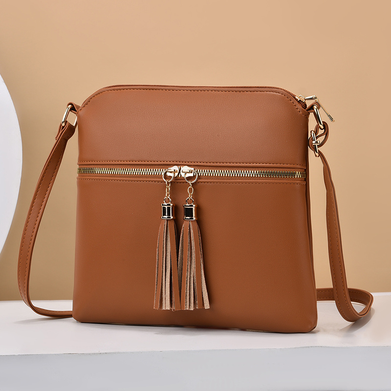Minimalist Shoulder Bag, Women's Solid Color Crossbody Bag, Trendy Faux  Leather Zipper Purse - Temu