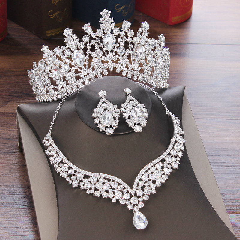 A07 Women's Classic Wedding Jewelry Set Rhinestone Tiaras Crown