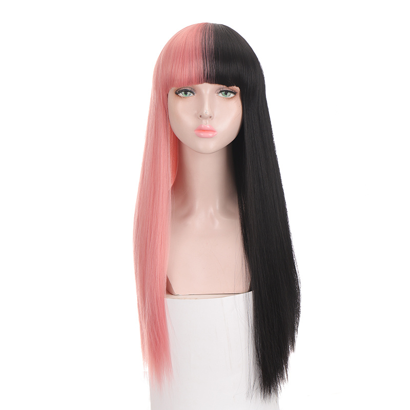 na moda mulher cabelos curtos preto cores rosa. franja longa