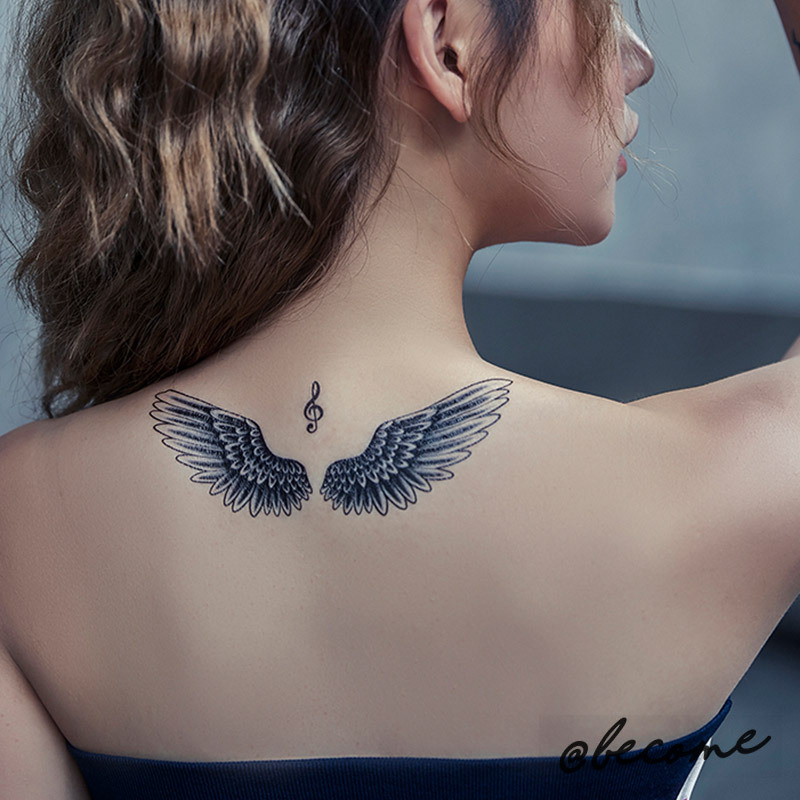 tatuaje de alas de angel en la espalda