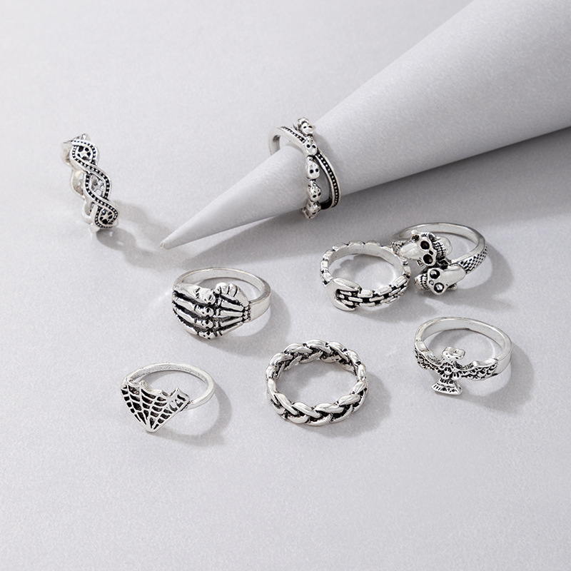 Gothic Retro Skull Exaggerated Cross Ring 8pcs/Set For Women Unique Gift