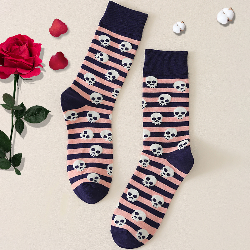 1 Pair Of Striped Skull Socks
