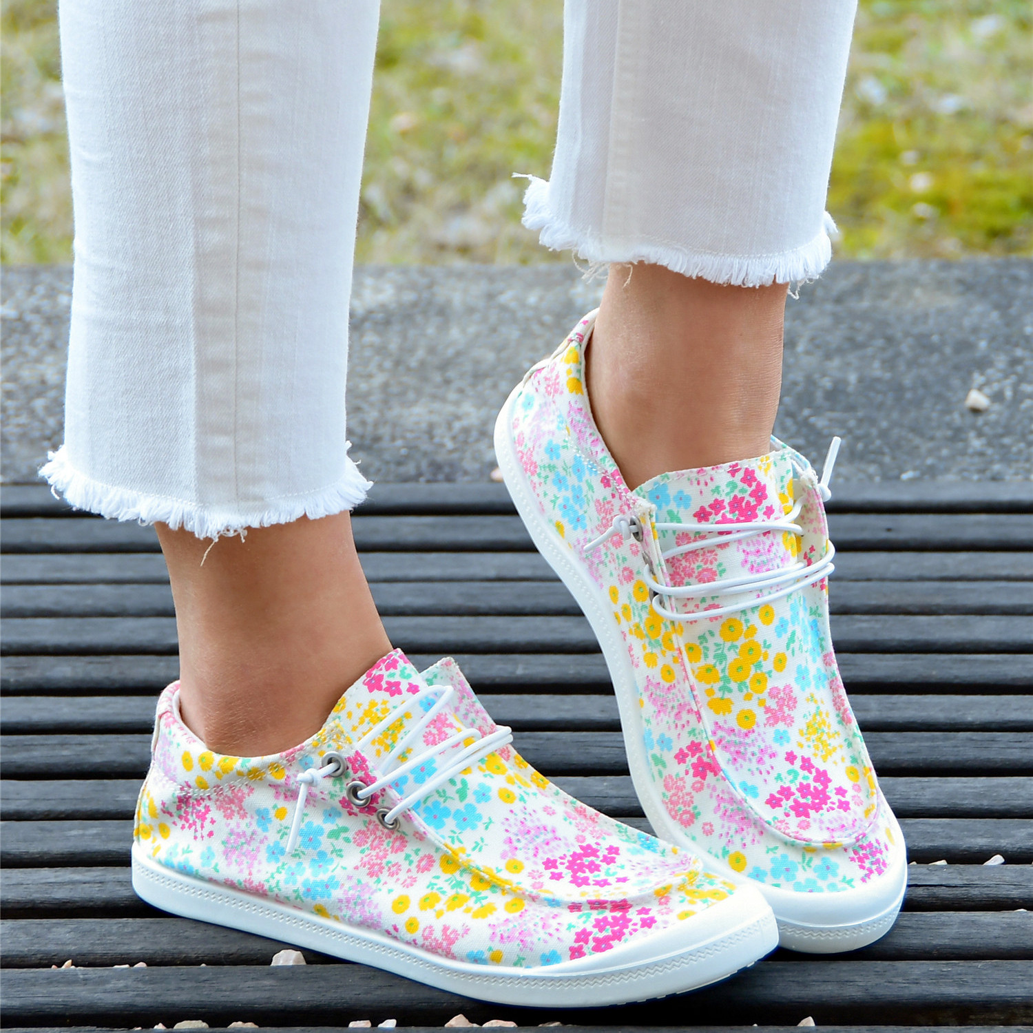 Plus Size Tie Dye Flowers Print Canvas Round Toe Sneakers, Women's Tie Dye Lace Up Top Casual Fashion Shoes,Temu