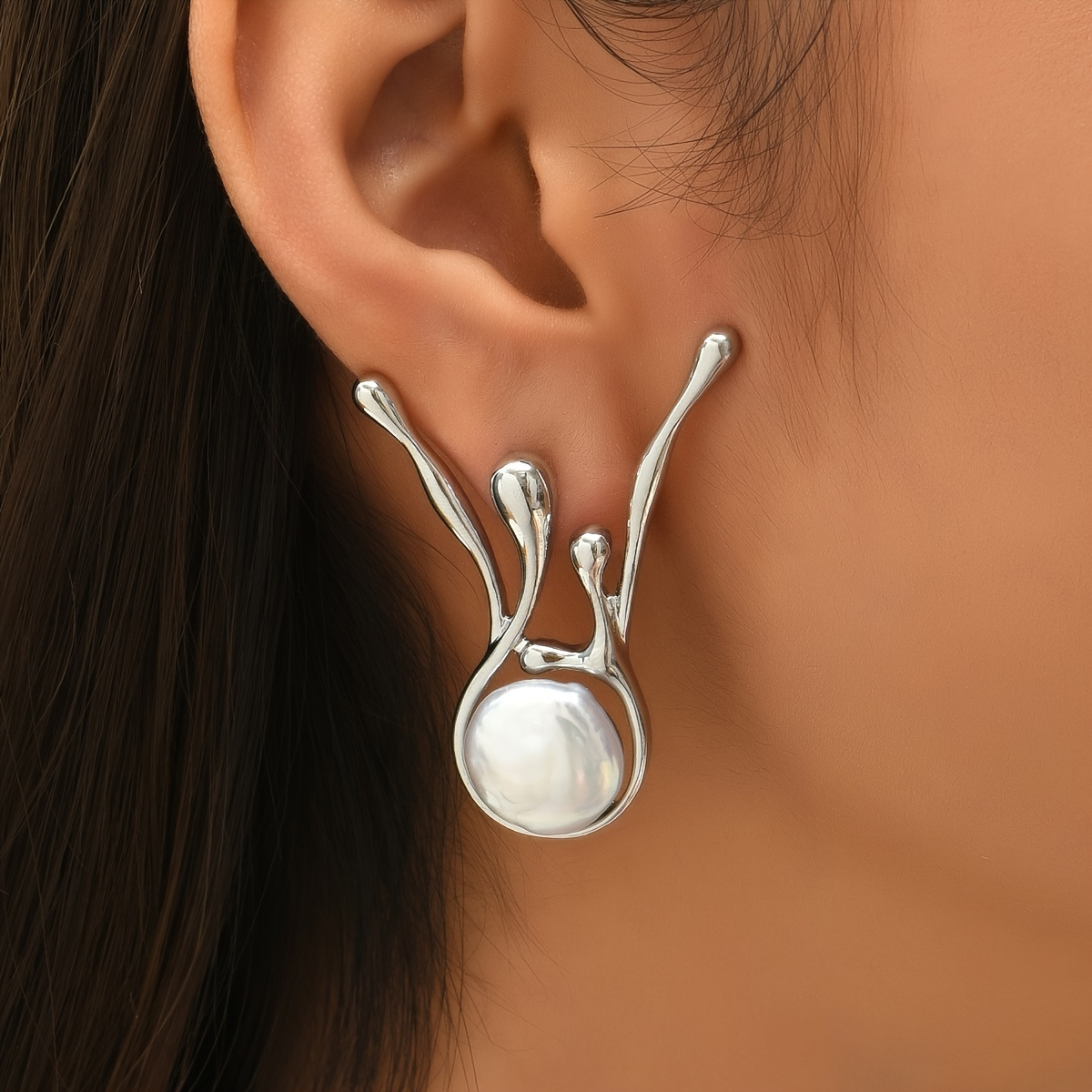 

Faux Pearl Decor Irregular Silvery Stud Earrings Zinc Alloy Jewelry Daily Wear Accessories Female Gift