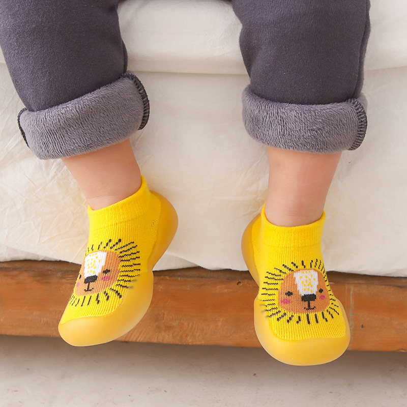 Baby First Walkers Slip-On Socks Shoes - Soft Rubber Sole, Cute Cartoon Animal & Food Patterns, Breathable Fabric Upper, All-Season Indoor Toddler Shoes for 0-4 Years, Baby Shoes, Indoor Youngsters Footwear, Playful Youngsters Design, Flexible Youngsters Footwear