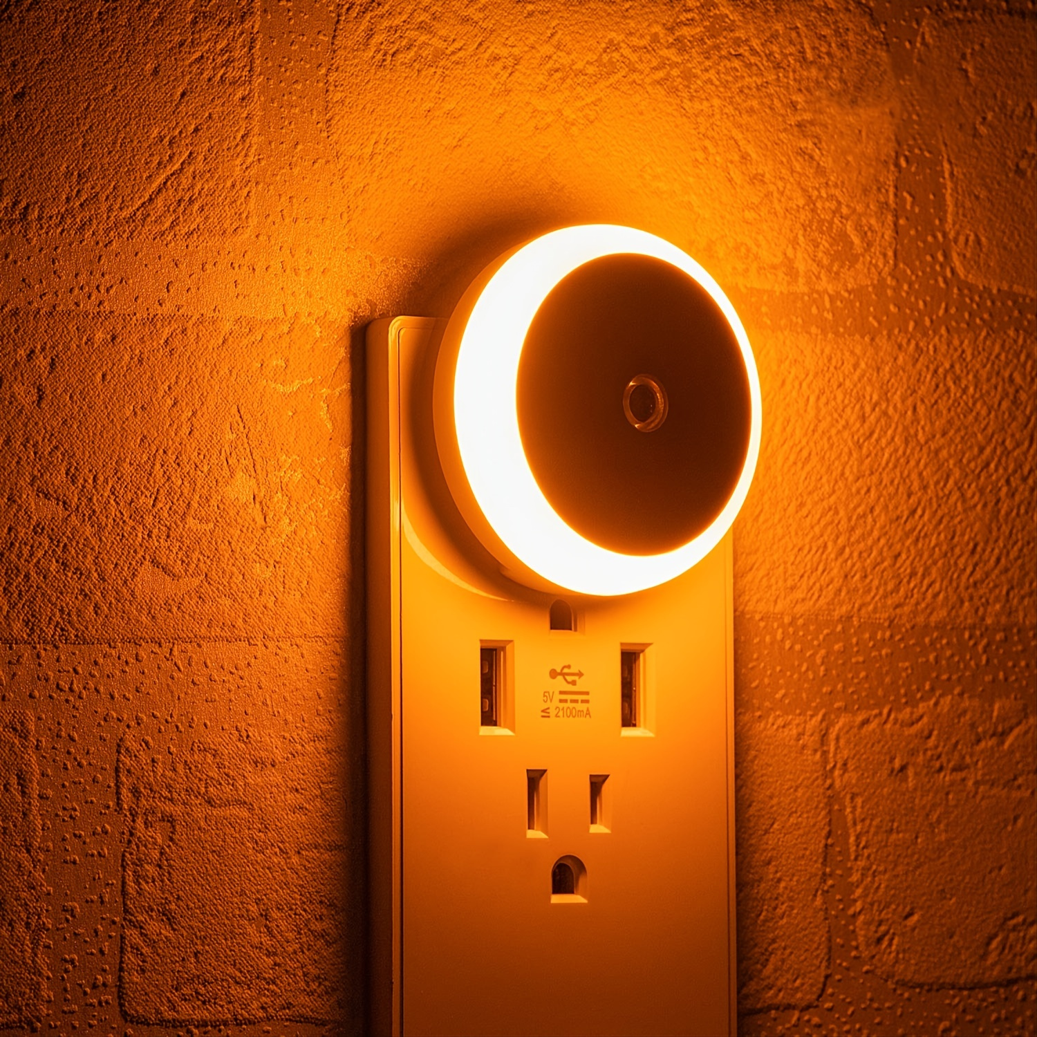 

1pc Led White Night Light Dusk To Dawn Sensor, Smart Wall Night Light For Bathroom Bedroom Home Kitchen Corridor Energy Saving, Round
