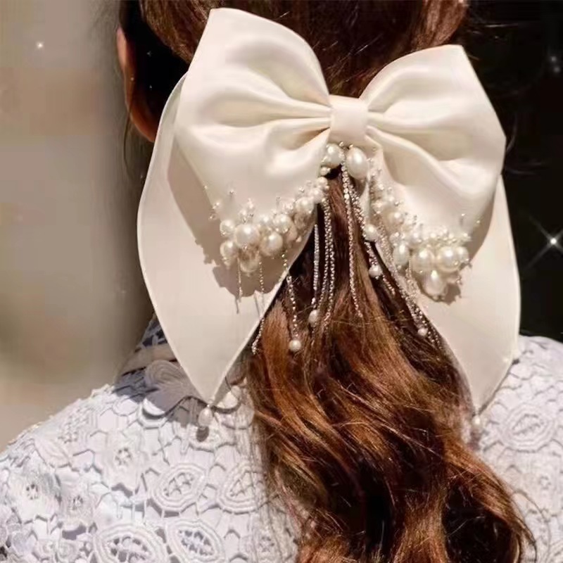 Pearl Veil and Hair Bow Clip for Bachelorette Party White Pearl Bow