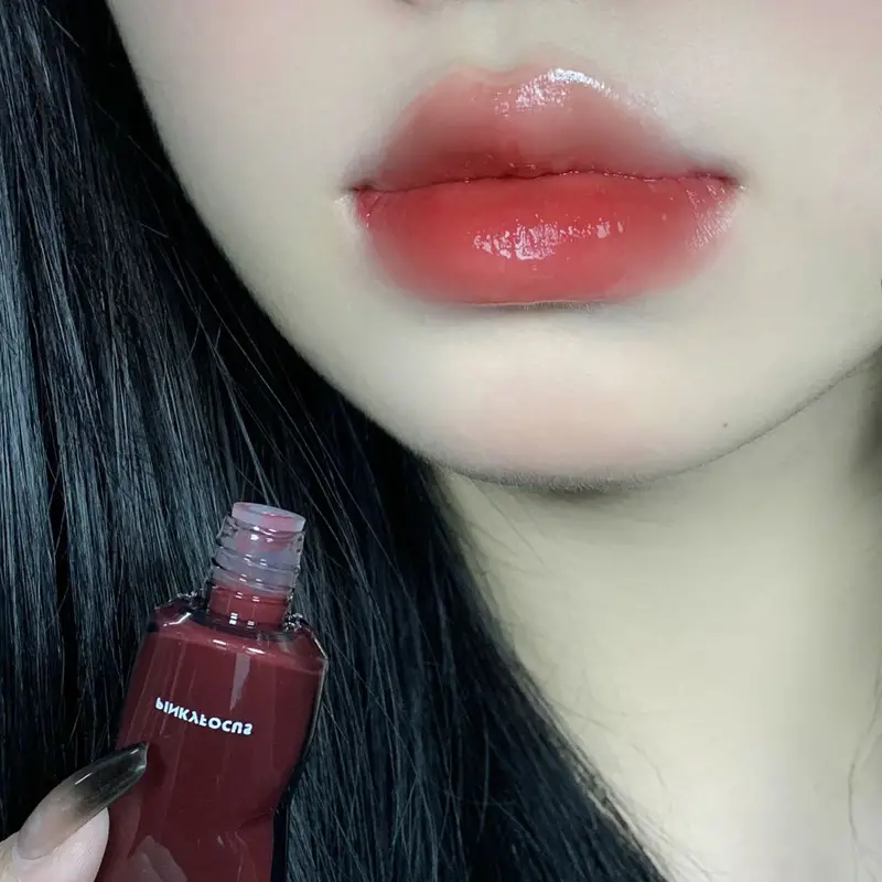 6-color Lustrous Lip Glaze - Long-lasting, Smudge-proof, Plumping