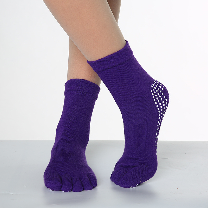 Rainbow Color Non slip Towel Bottom Yoga Socks Cozy 5 Toes - Temu United  Kingdom