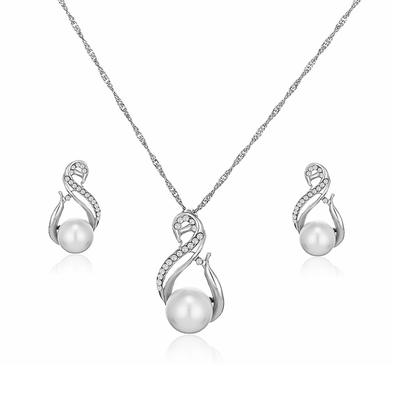 h samuel necklace and earring set