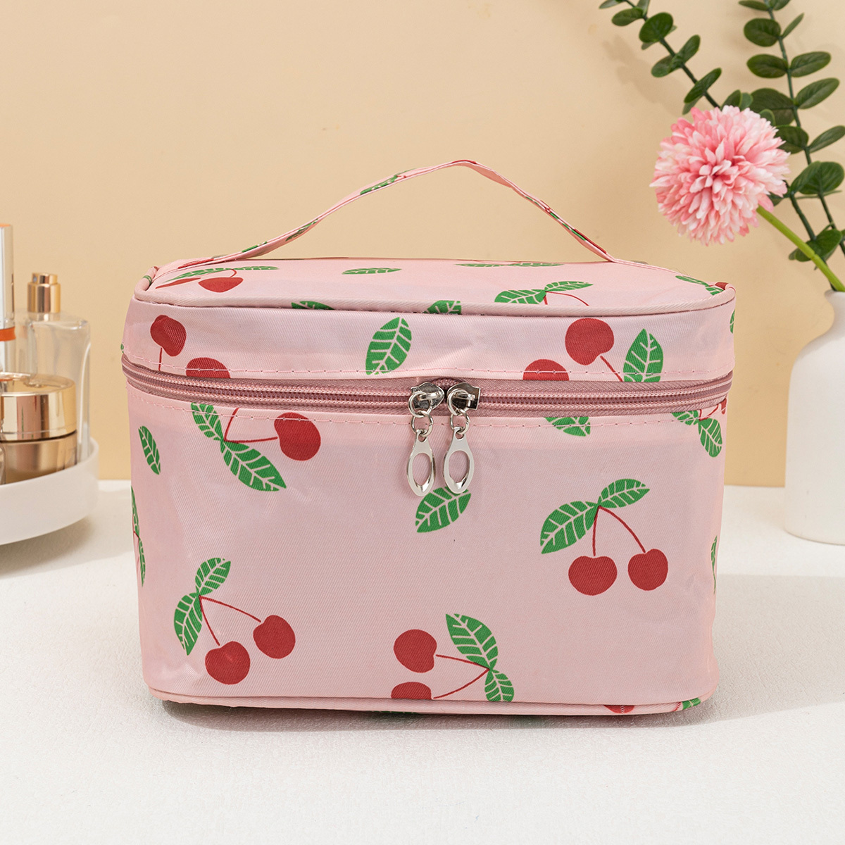 Makeup Bag Strawberry, Cosmetic Bag, Toiletry Bag, Travel Bag, Canvas Makeup  Bag 