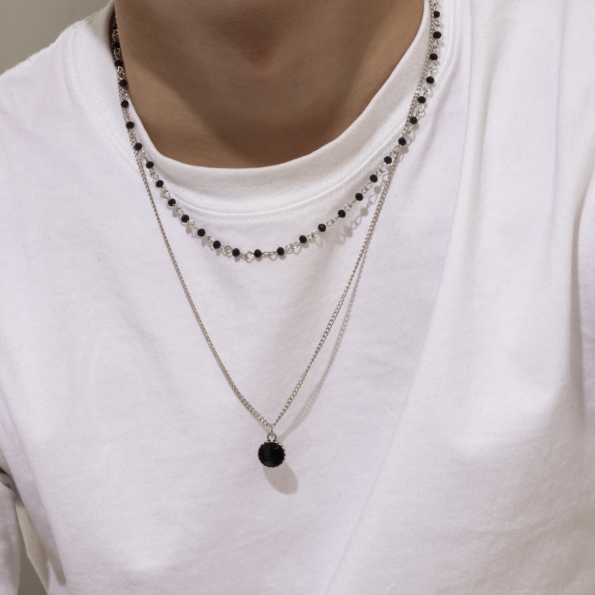 

2pcs Men's Geometric Pendant Beaded Necklace Fashion Accessory Set