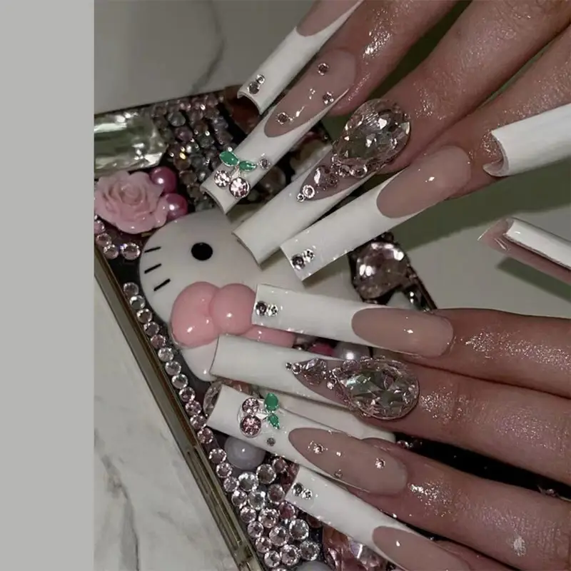 Coffin Baddie Nails: The Details That Make Them So Special