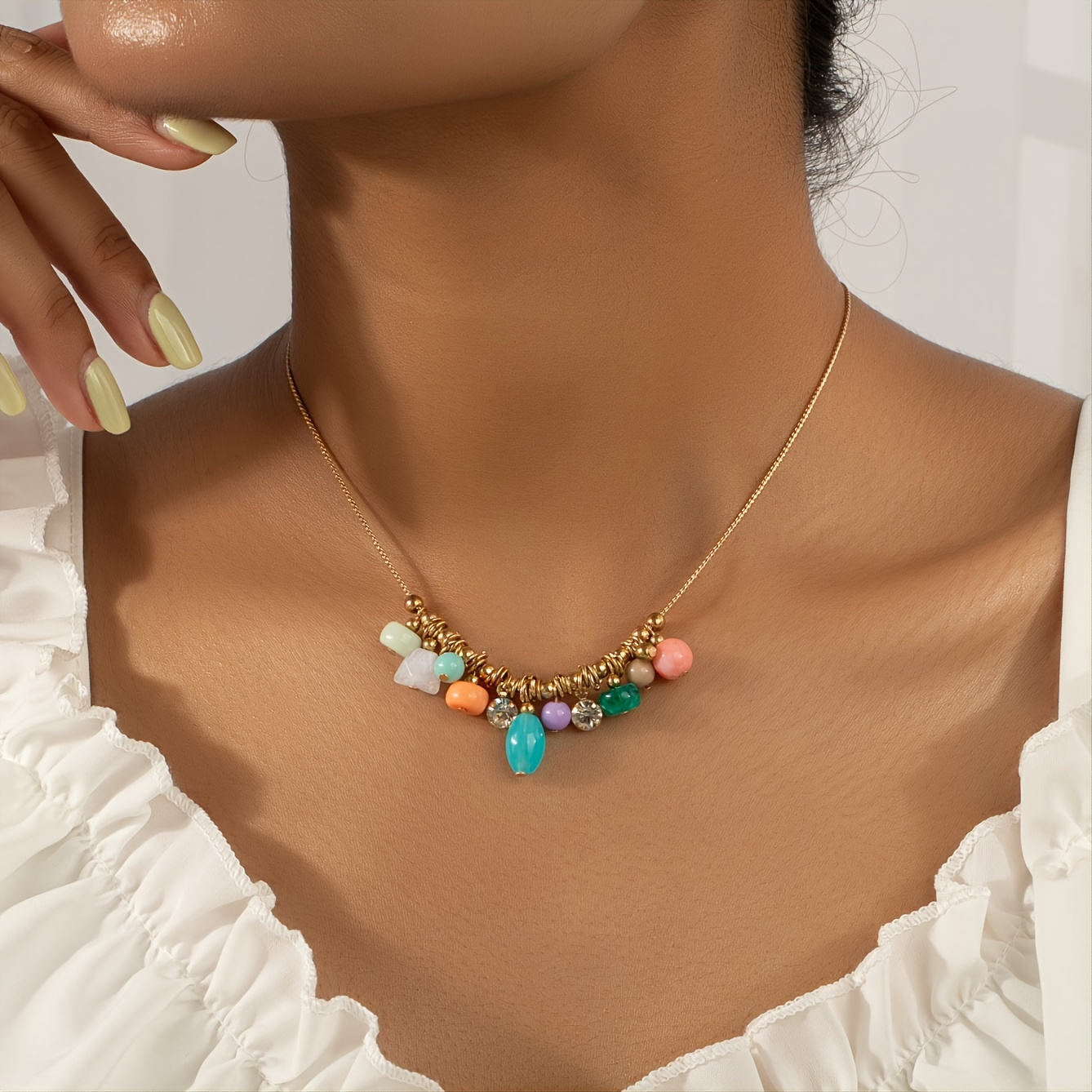 

Simple Bohemian Colorful Bead Necklace Clavicle Chain Women's Fashion Accessories