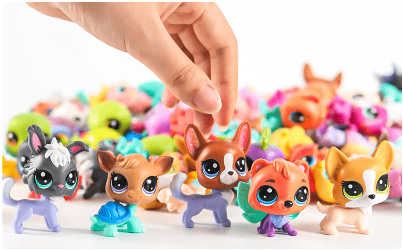 Cartoon Little Pet Shop Toys - Thirsty Pets Toys Collection Set - Includes  8 Unique Pets - Stylish Little Pets Shop Playset for Party Favors, Birthday