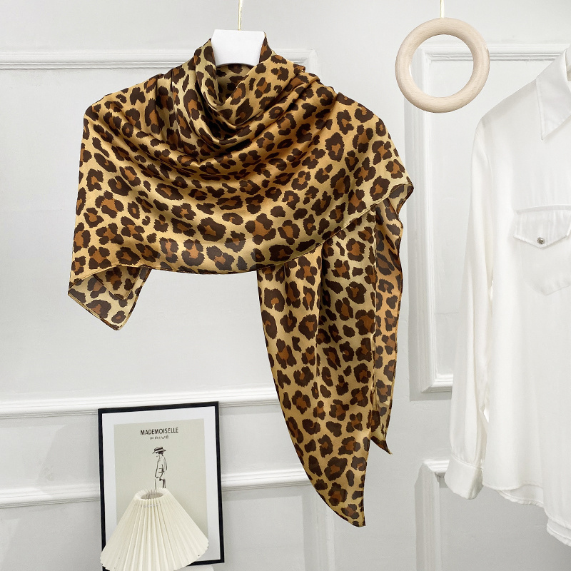 Leopard Printed Shawl Stylish Animal Print Scarf for Women 