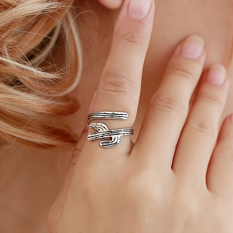 Wrap-Around Arrow Ring